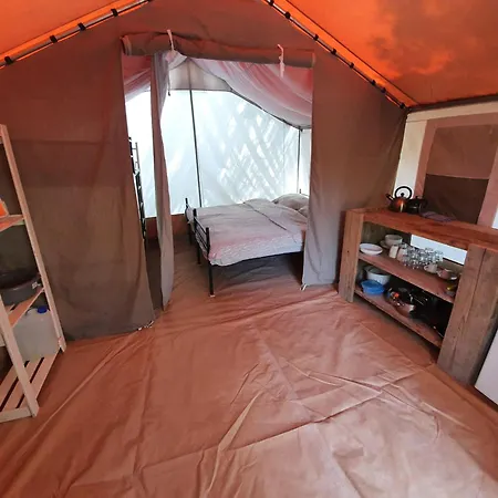Campingplads Elba Travels - *